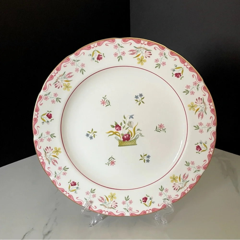 Bianca Dinner Plate by Wedgwood